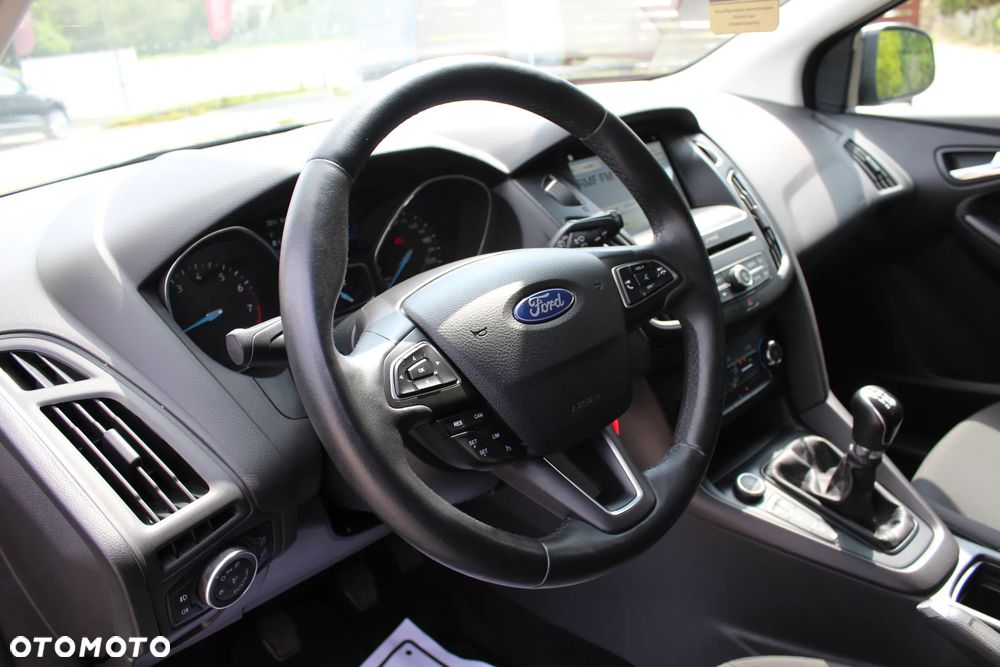 Ford Focus 1.0 EcoBoost 99g Titanium - 14