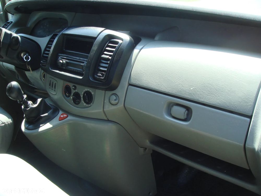 Renault Trafic - 5