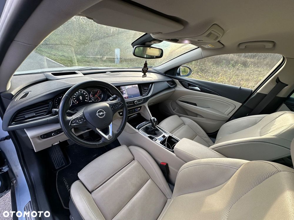 Opel Insignia 1.5 T Innovation S&S - 2
