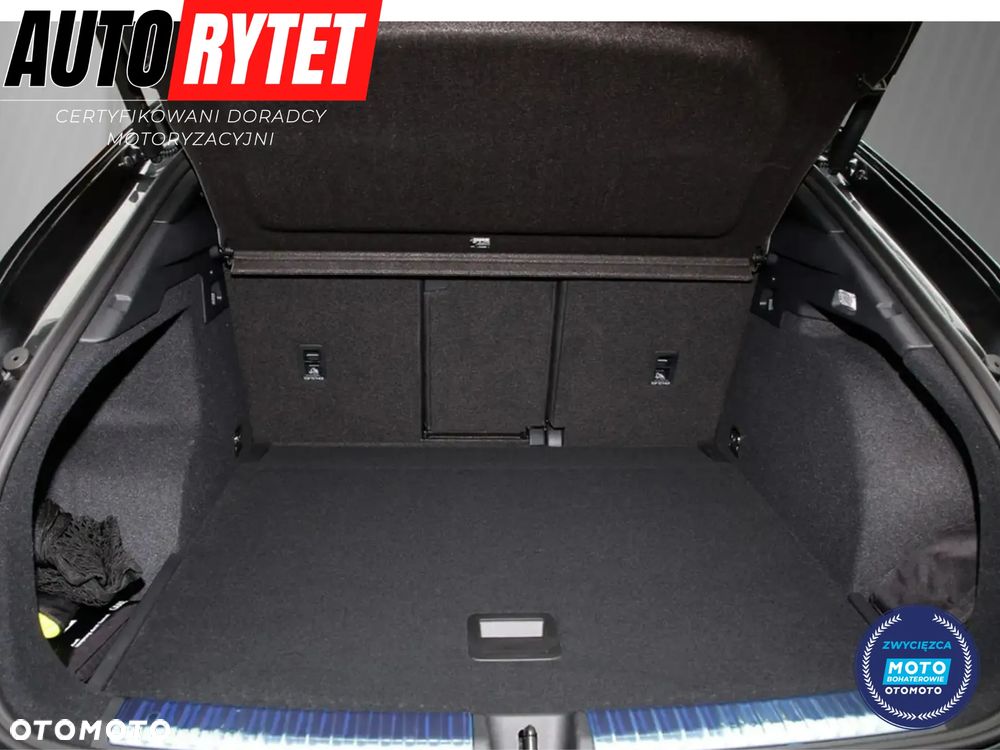 Audi Q3 Sportback - 13