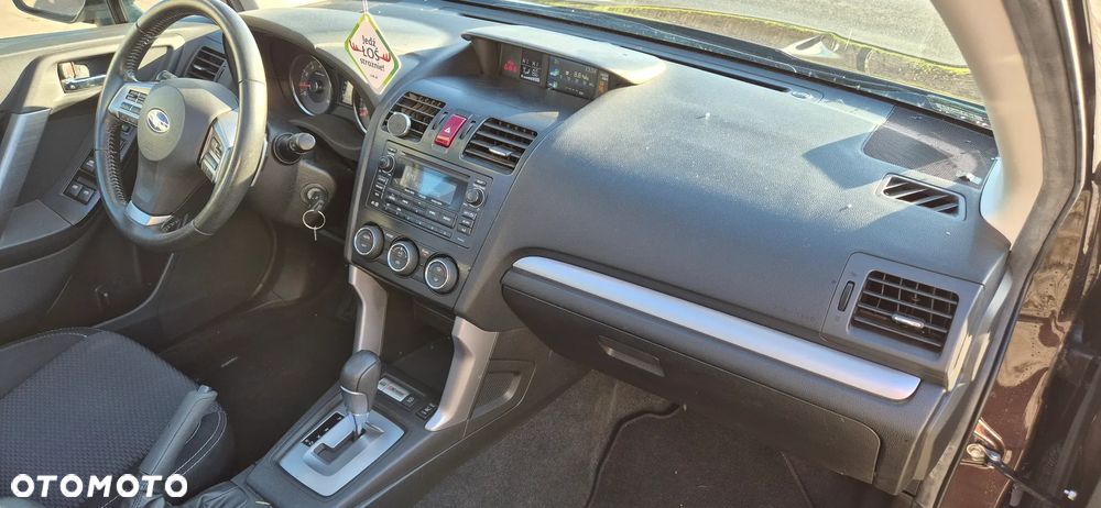 Subaru Forester 2.0i Comfort Lineartronic - 8