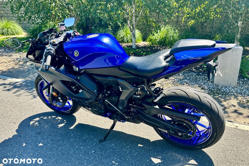 Yamaha R7 - 4