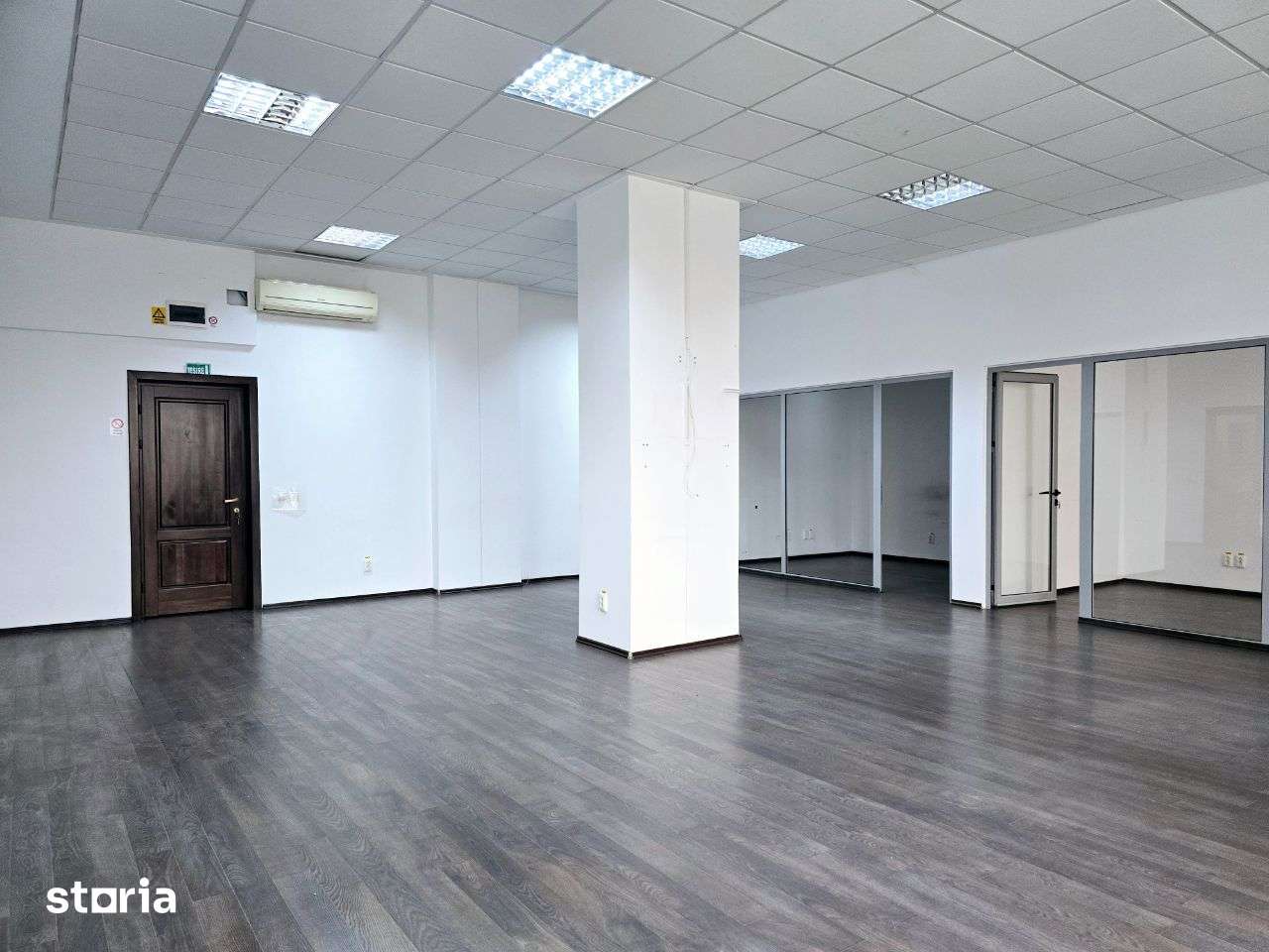 DE INCHIRIAT BIROURI / SALA SPORT 235mp zona PODU ROS 10 E/mp - Imagine principală: 4/12