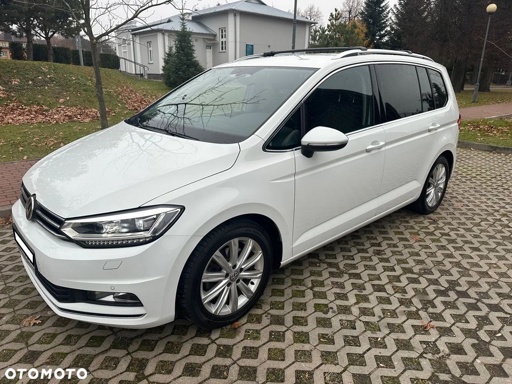 Volkswagen Touran - 30