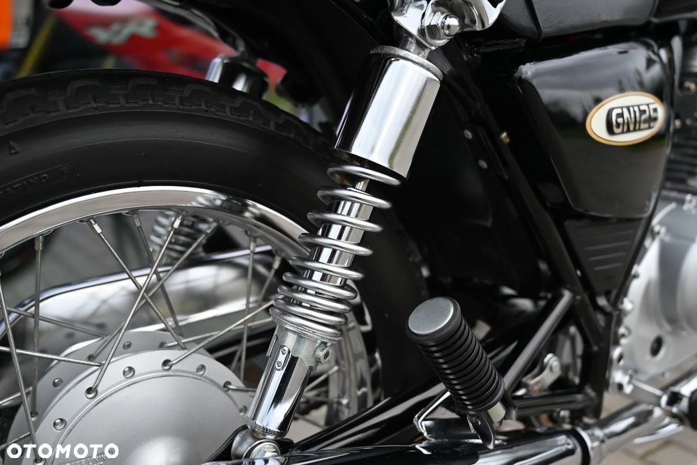 Suzuki GN - 27