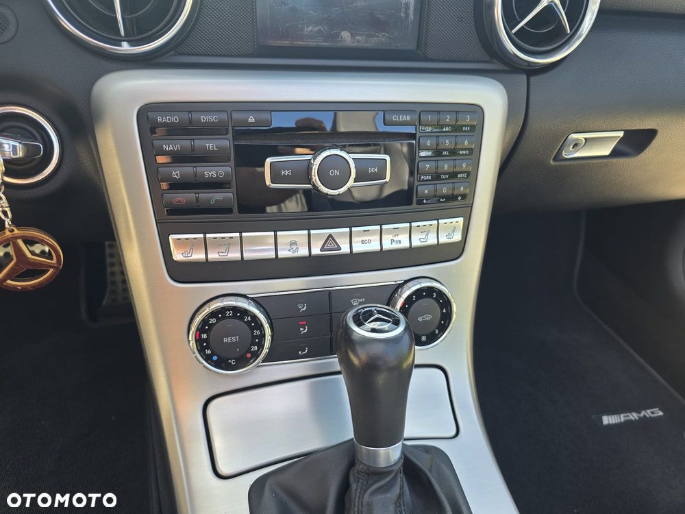 Mercedes-Benz SLK 200 BlueEFFICIENCY 7G-TRONIC Edition 1 - 19