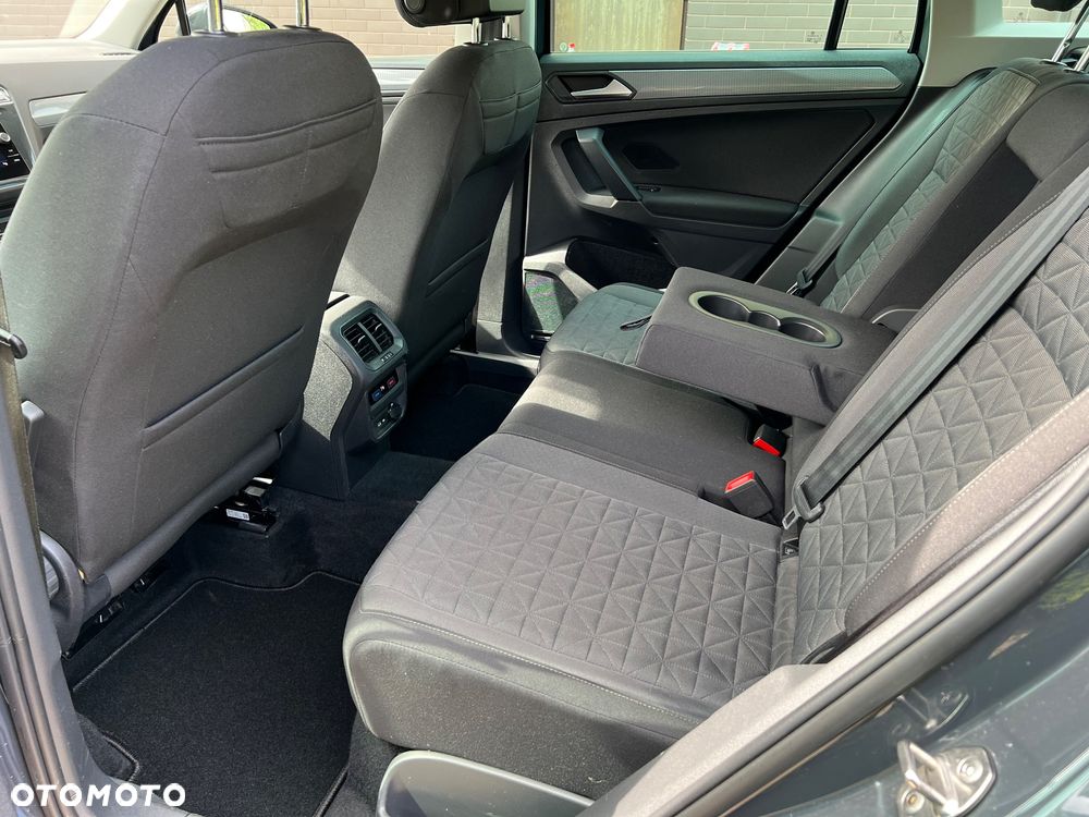 Volkswagen Tiguan 2.0 TDI SCR Life - 32