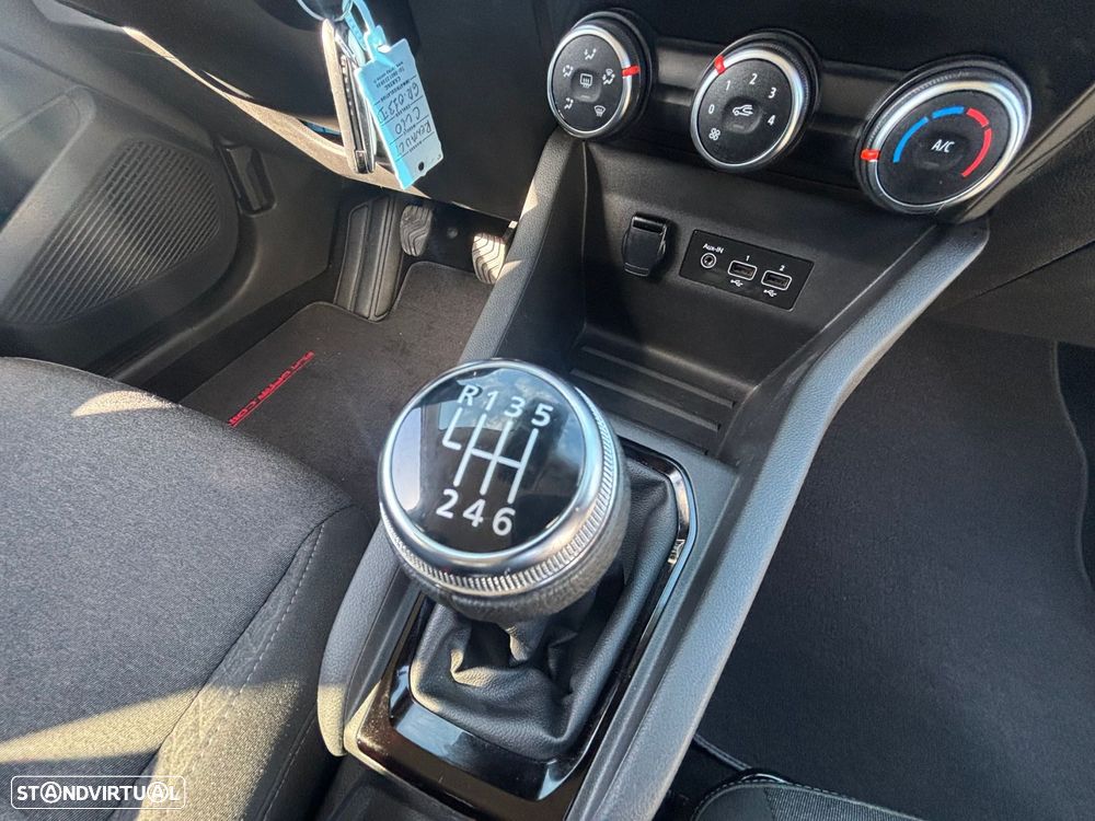 Renault Clio 1.5 Blue dCi Techno - 19