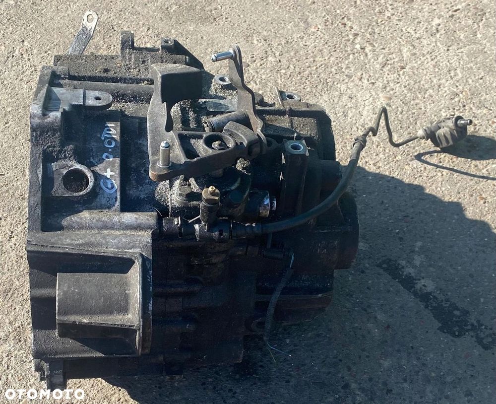 MANUALNA SKRZYNIA BIEGÓW VOLKSWAGEN PASSAT B6 TOURAN GOLF V 2.0TDI HDU - 4