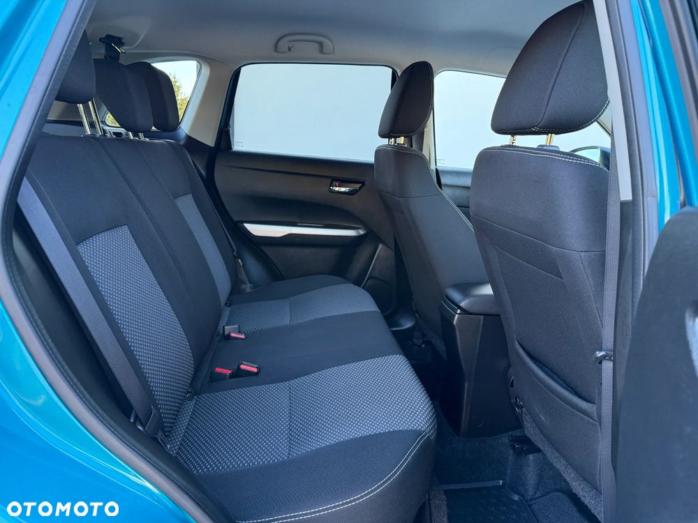 Suzuki Vitara 1.6 DDiS (4x4) Allgrip Comfort+ - 23