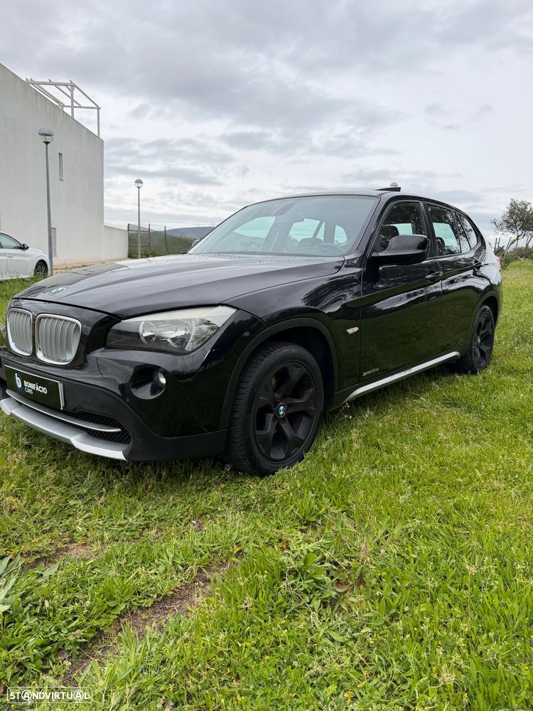 BMW X1 18 d sDrive - 1