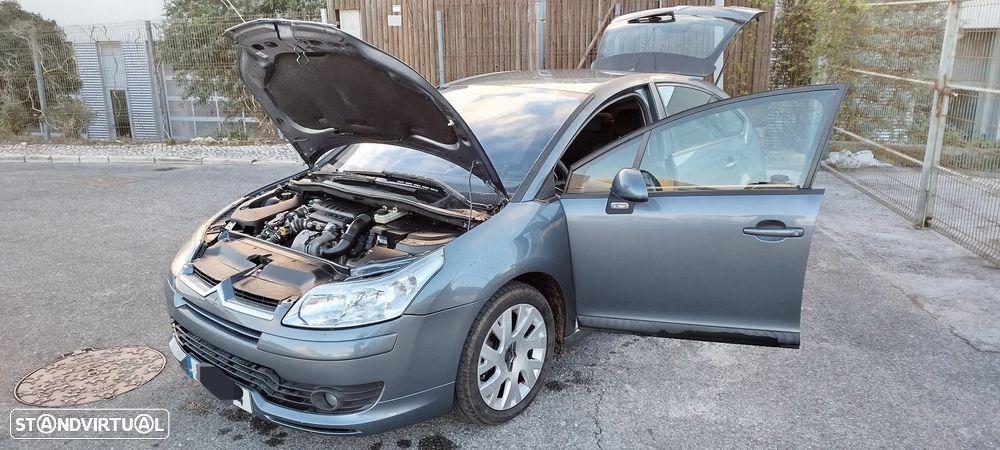 Citroën C4 1.6 HDi Exclusive - 15