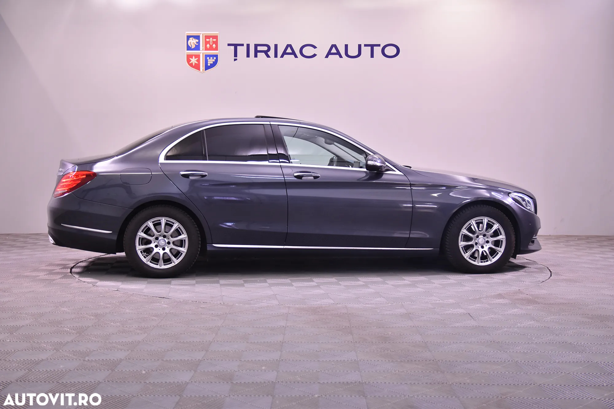 Mercedes-Benz C 220 d 4MATIC Aut. - 6