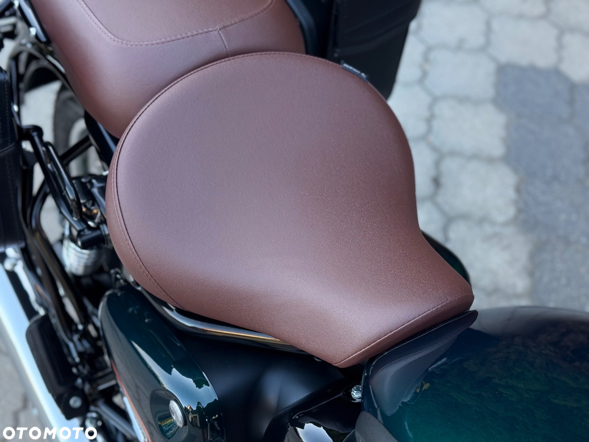 Royal Enfield Classic - 17