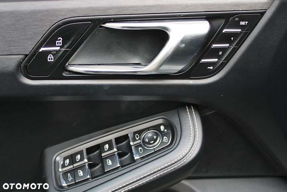 Porsche Macan GTS - 34