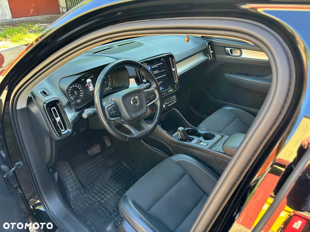 Volvo XC 40 - 5