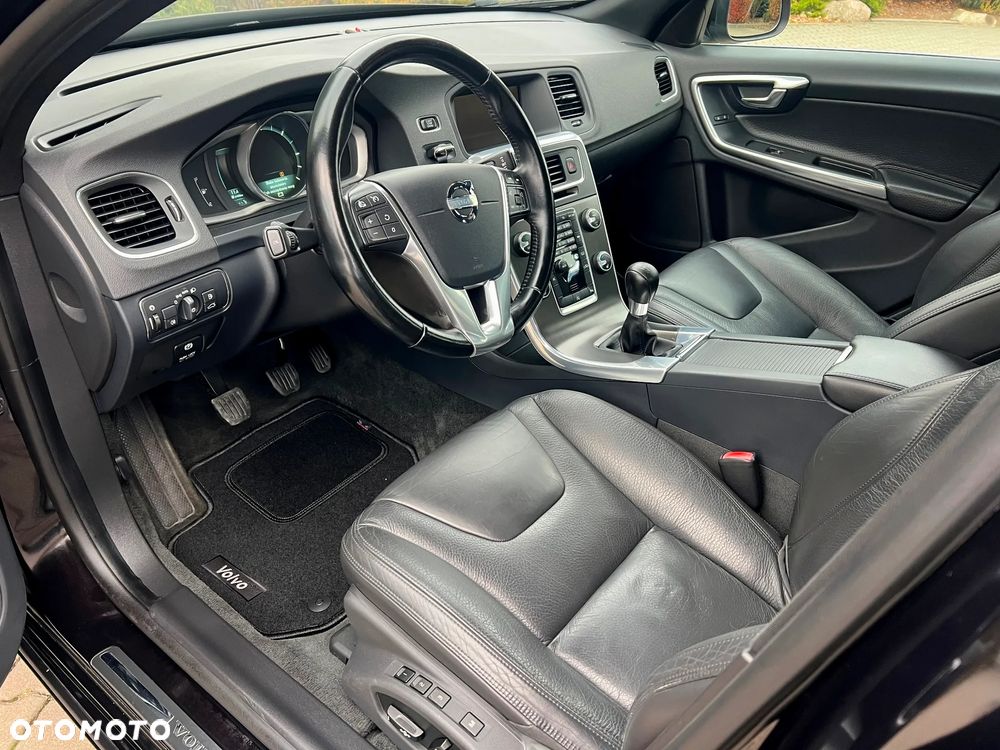 Volvo S60 D3 Summum - 21