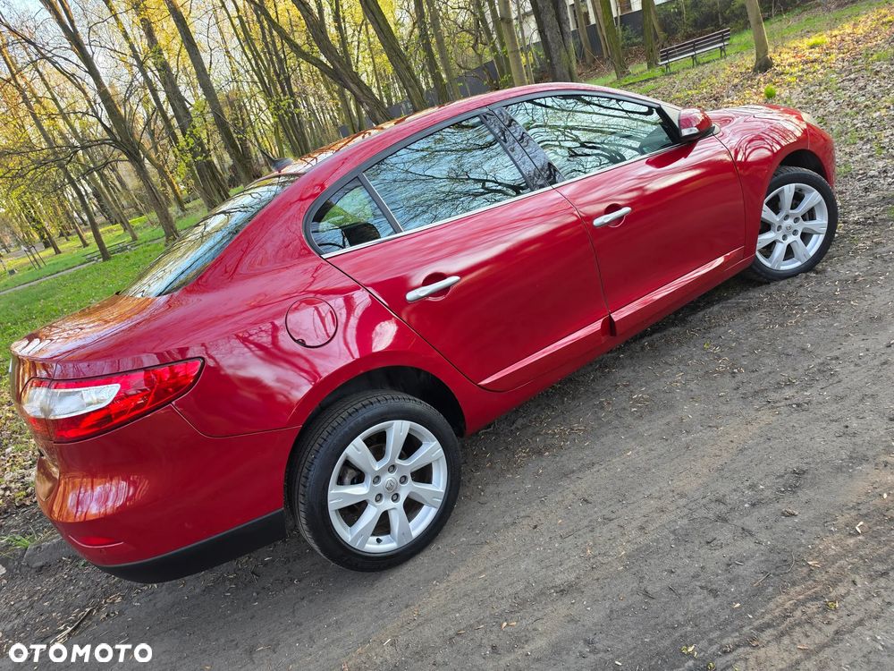 Renault Fluence 2.0 16V 140 CVT Sportway - 9