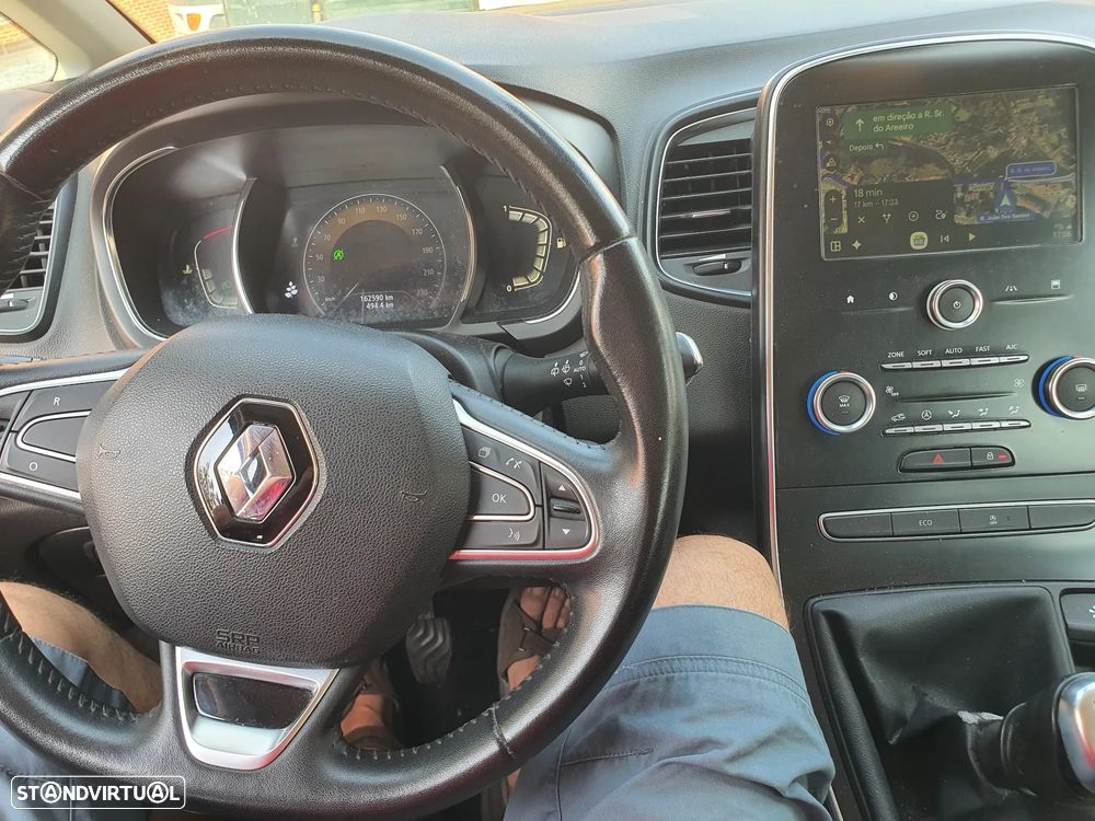 Renault Scénic ENERGY dCi 110 INTENS - 8
