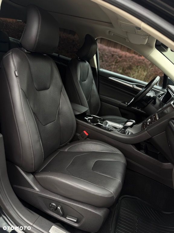 Ford Mondeo 2.0 TDCi ST-Line PowerShift - 35