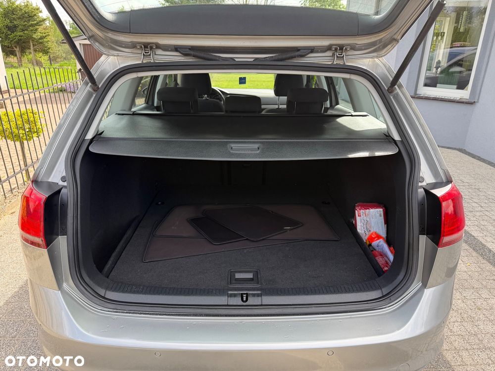 Volkswagen Golf 1.6 TDI BlueMotion Technology DSG Comfortline - 11