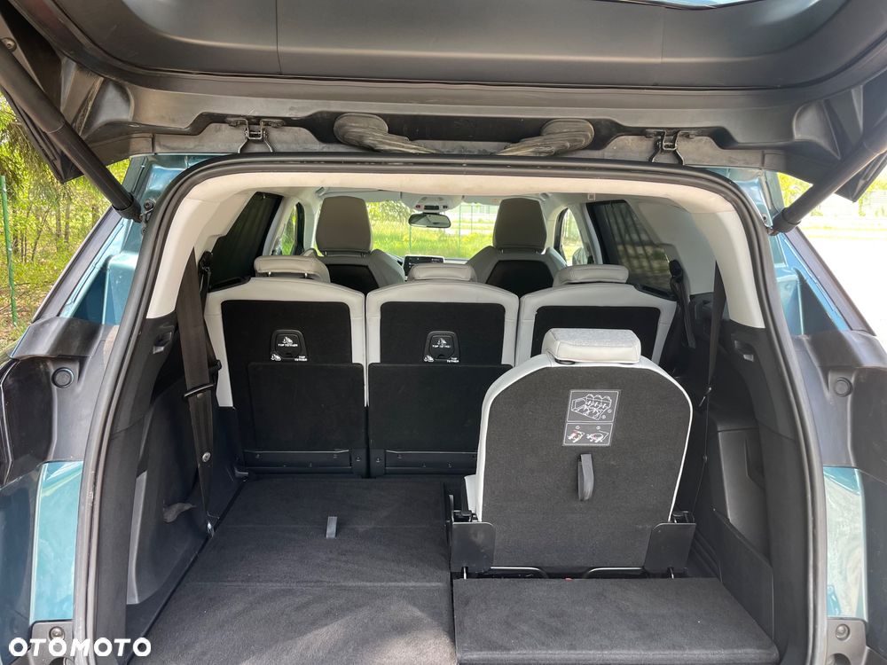 Peugeot 5008 THP 165 EAT6 Allure - 32