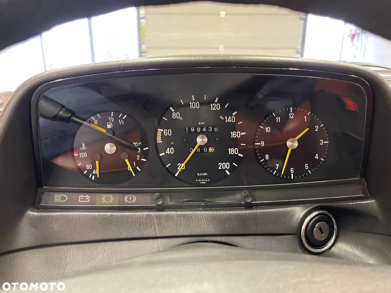 Mercedes-Benz W123 - 10