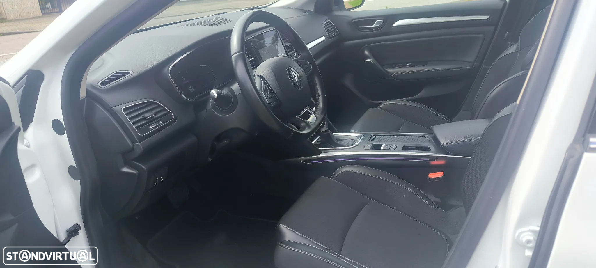Renault Mégane Sport Tourer BLUE dCi 115 EDC TECHNO - 20