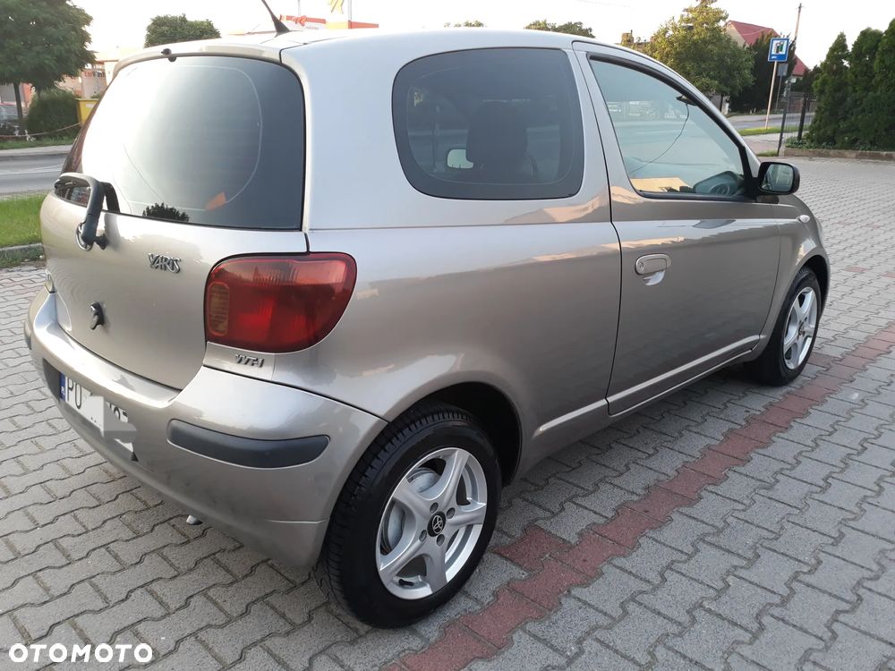 Toyota Yaris 1.3 Sol - 5