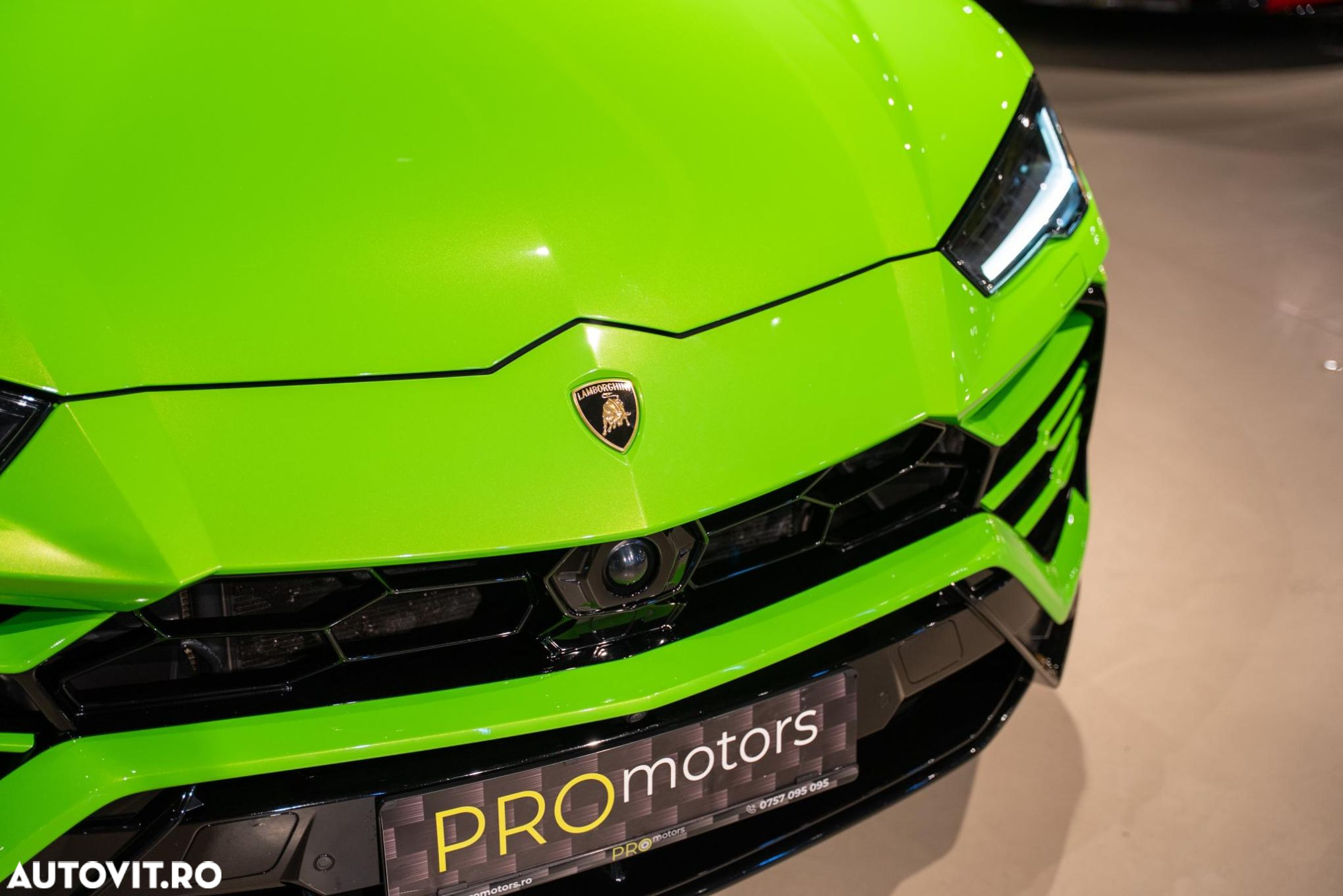Lamborghini URUS - 6