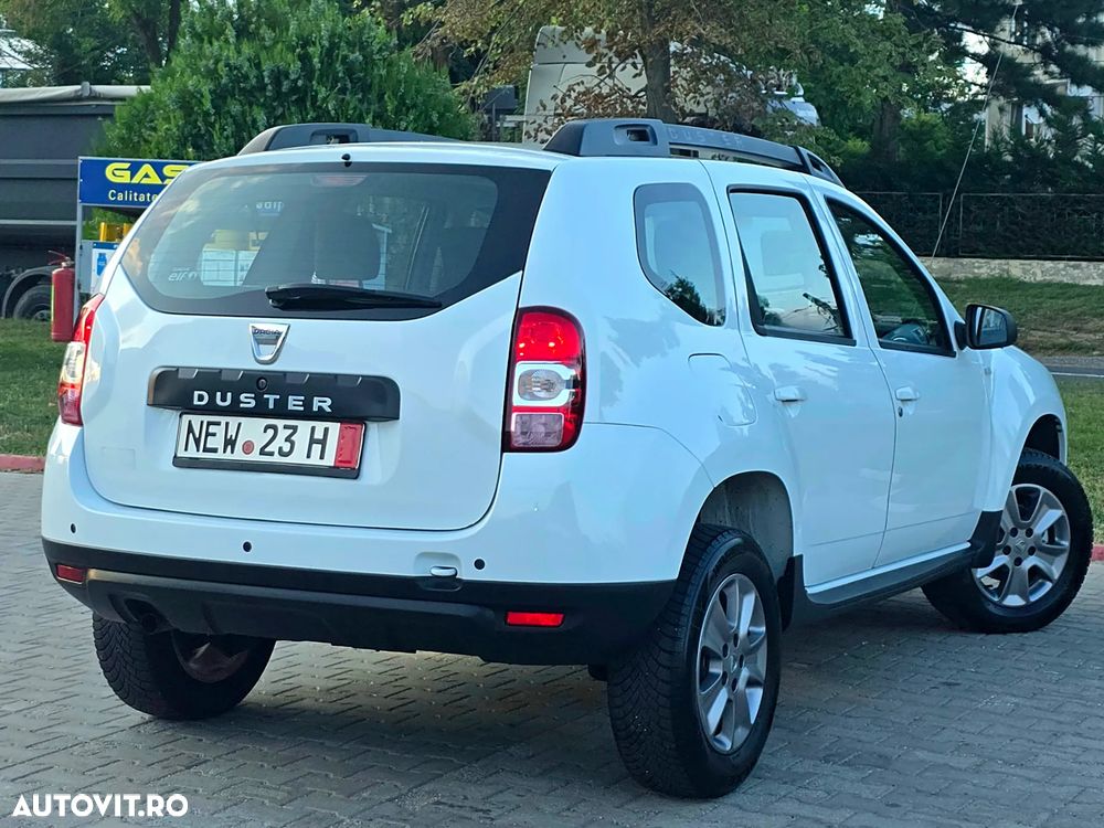 Dacia Duster dCi 110 FAP 4x2 Laureate - 3