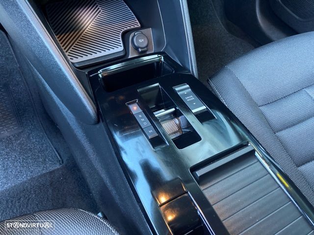 Citroën C4 1.2 Hybrid Plus e-DSC6 - 30