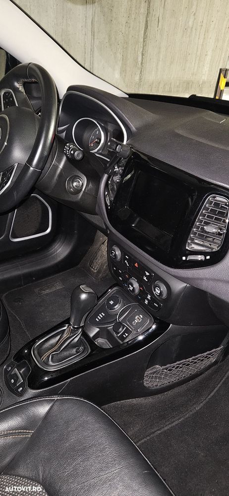 Jeep Compass 2.0 M-Jet 4x4 AT Limited - 21