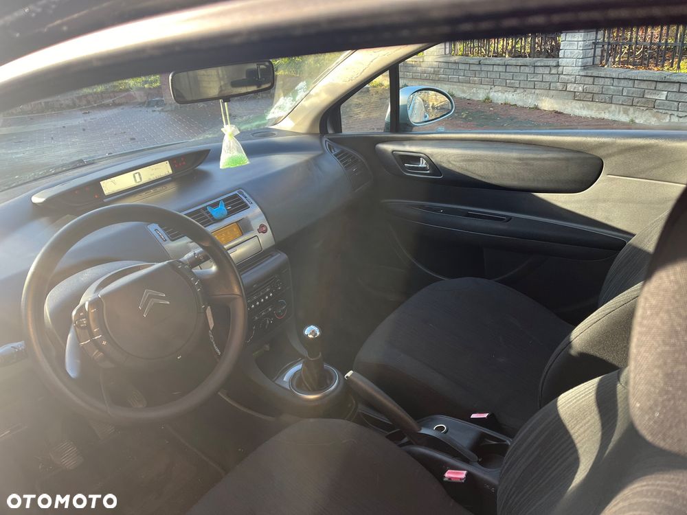 Citroen C4 2008 photo 5