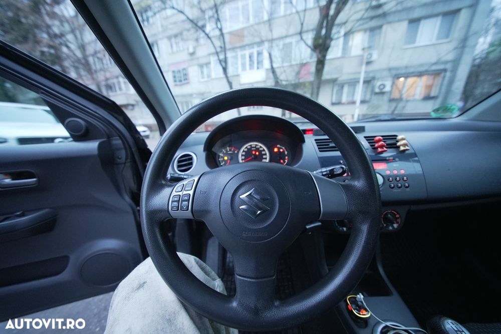 Suzuki Swift 1.5 GS - 11