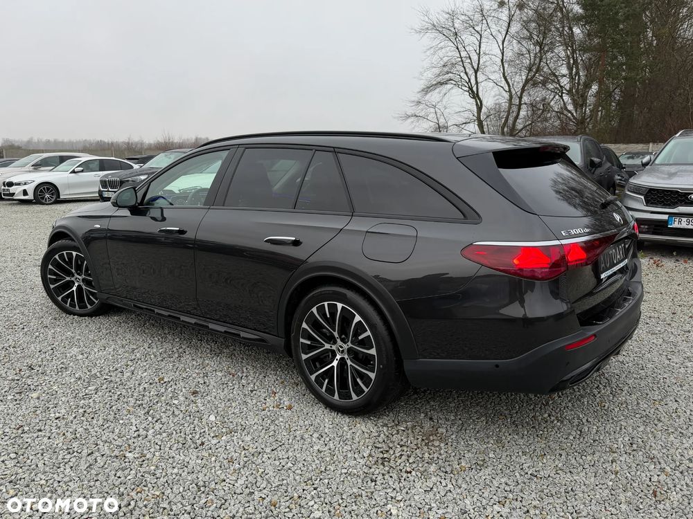 Mercedes-Benz Klasa E 300 de 4-Matic Avantgarde - 10