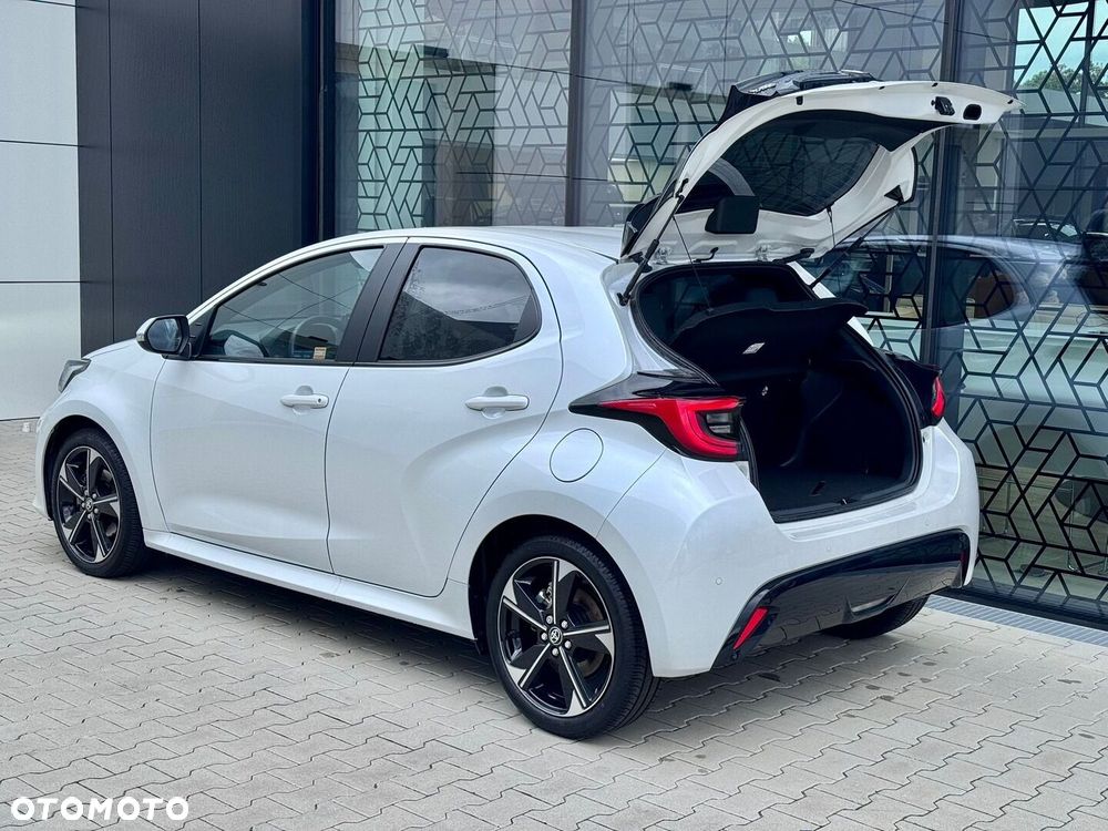 Toyota Yaris Hybrid 1.5 Executive - 35