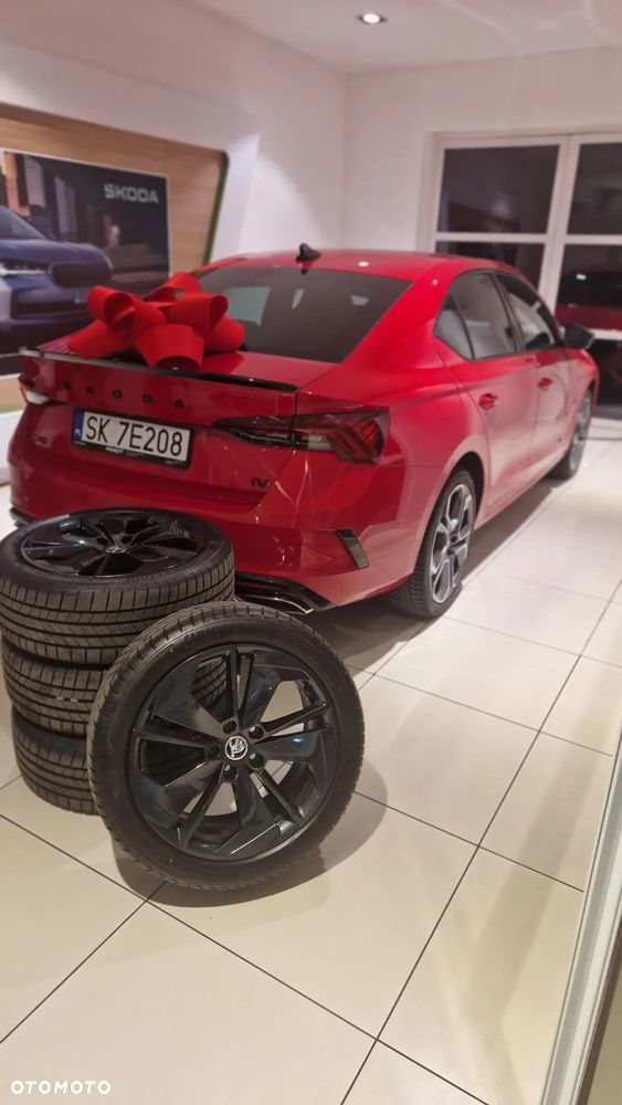 Skoda Octavia ver-1-4-tsi-plug--in-hybrid-rs-dsg - 12