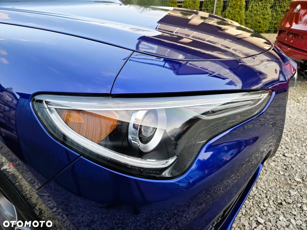 Alfa Romeo Stelvio 2.0 Turbo 16V AT8-Q4 Sprint - 5