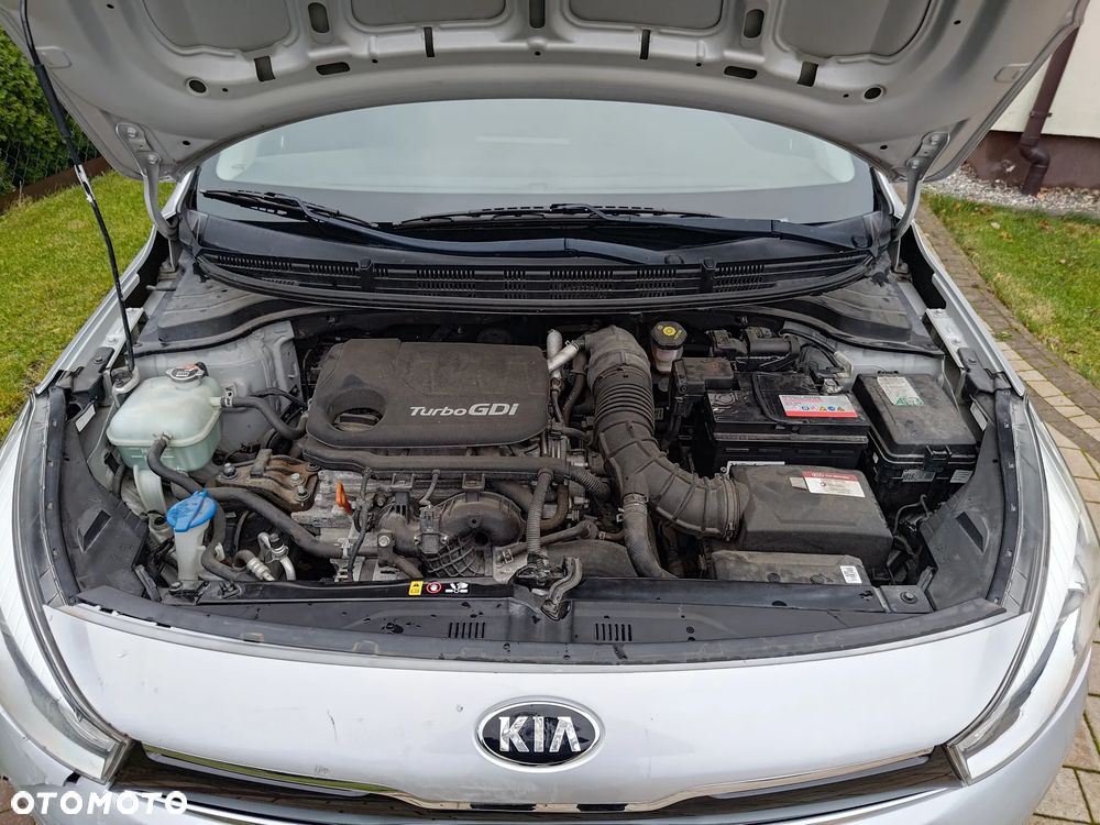 Kia Rio - 23
