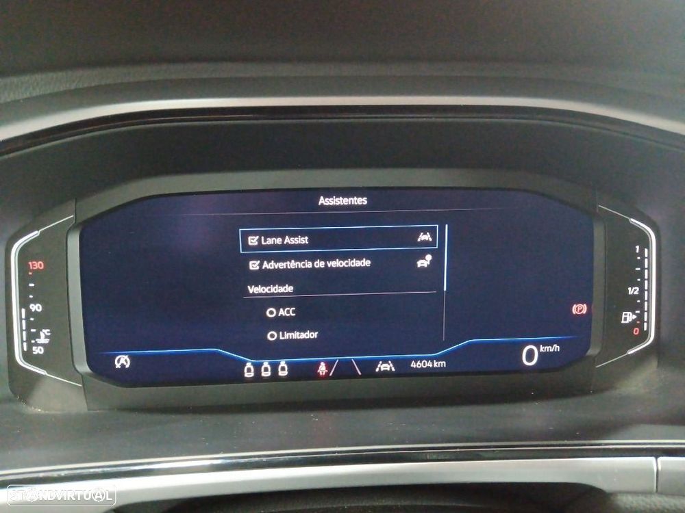 VW T-Roc 1.0 TSI Urban - 20