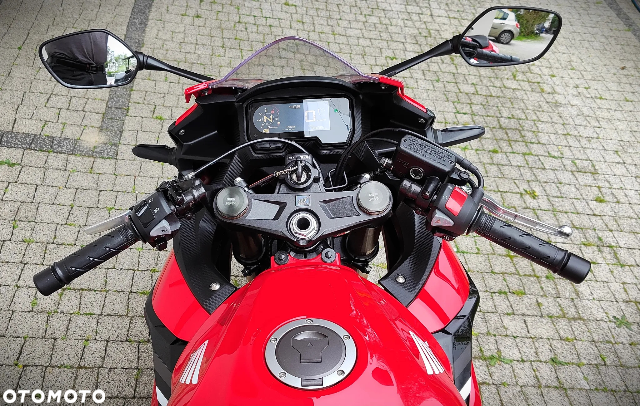 Honda CBR - 25
