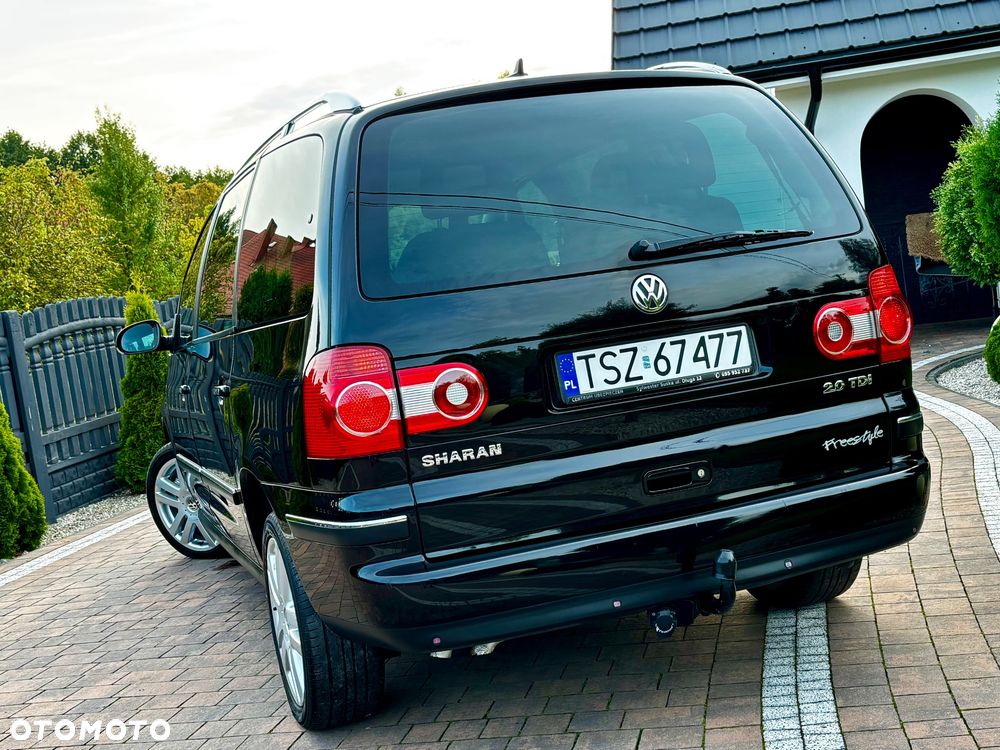 Volkswagen Sharan 2.0 TDI Highline - 13