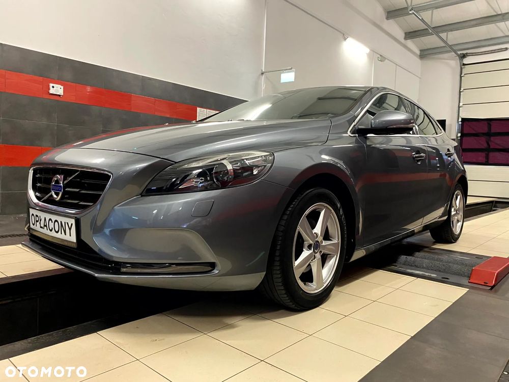Volvo V40 D2 Summum - 3