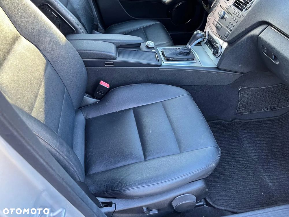 Mercedes-Benz Klasa C 350 CDI BlueEff Avantgarde - 6