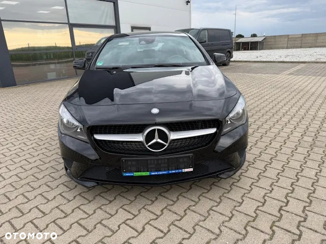 Mercedes-Benz CLA Shooting Brake 200 (CDI) d - 3