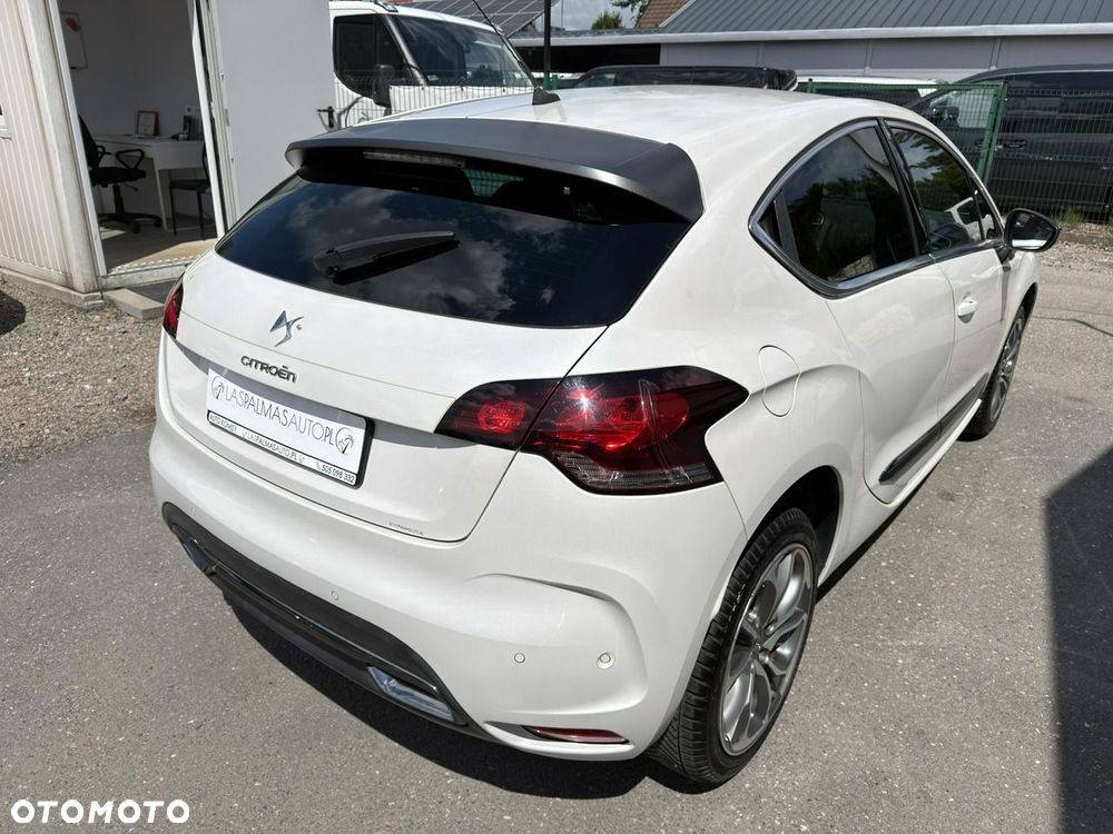 Citroën DS4 THP 200 SportChic - 5