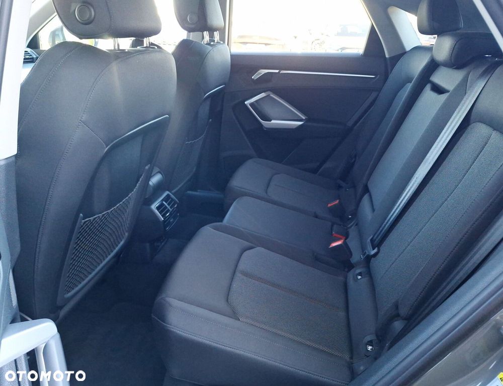 Audi Q3 Sportback - 23