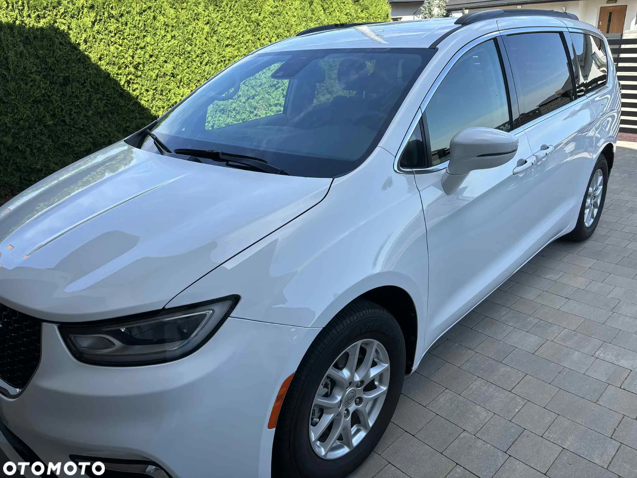 Chrysler Pacifica - 9
