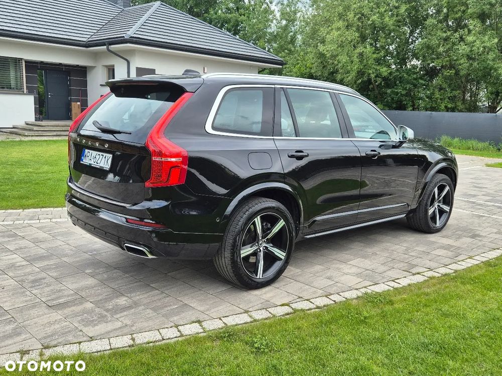 Volvo XC 90 T8 AWD Plug-In Hybrid R-Design 7os - 12